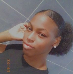 Meet your Posher, Kiara